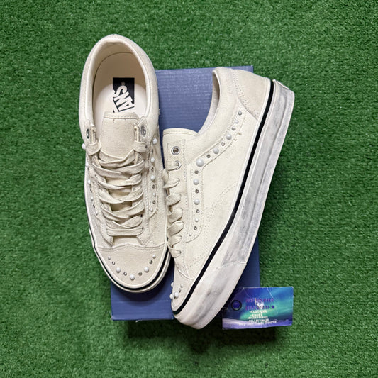 Vans Old Skool 36 Pearlized Marshmallow White 9 Men “Preowned”