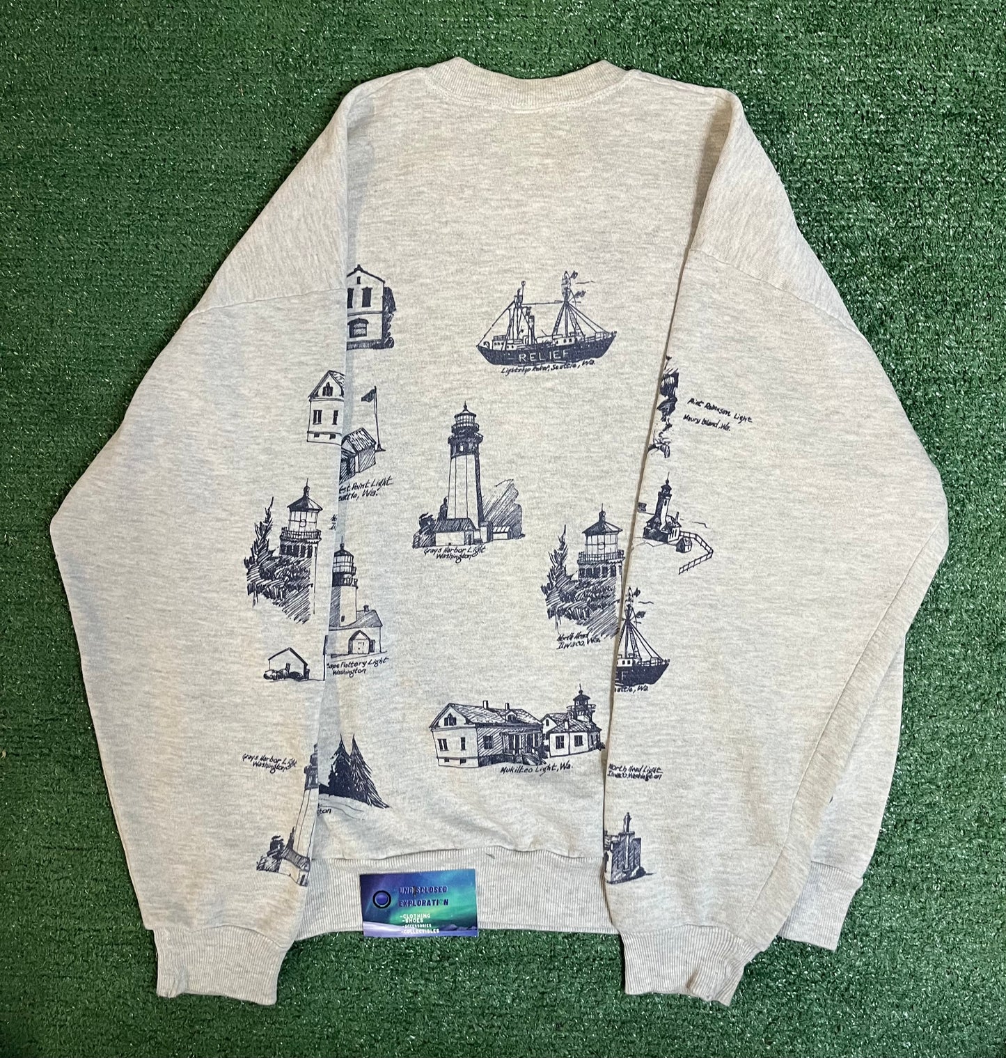 Vintage Washington lighthouse crewneck