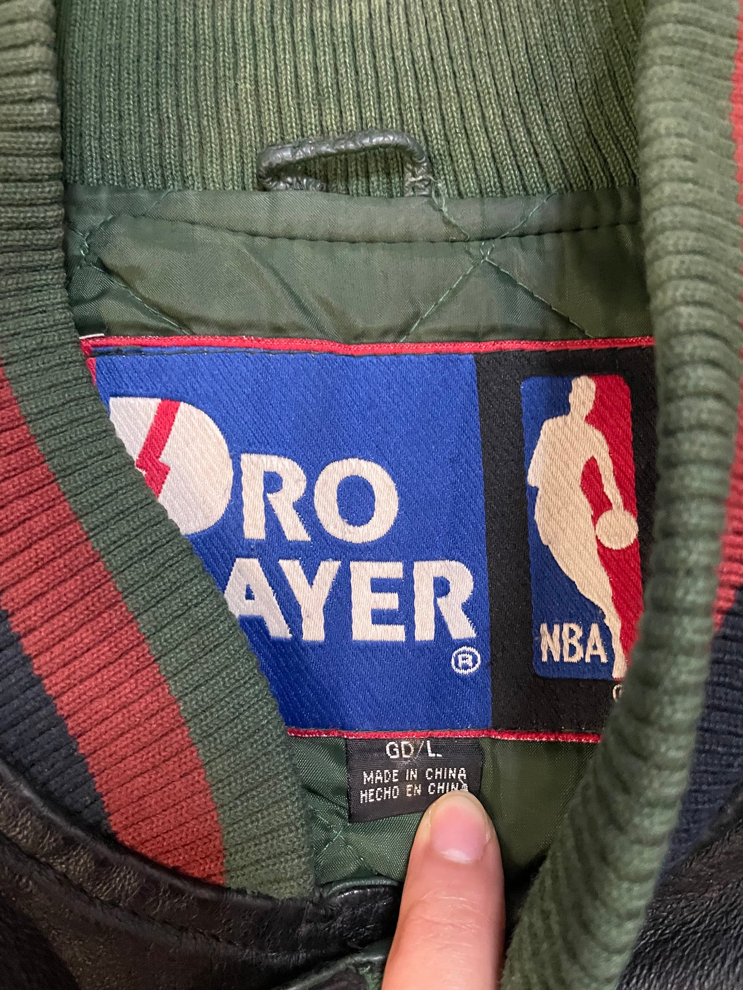 Vintage 1990s Seattle Sonics pro player leather jacket
