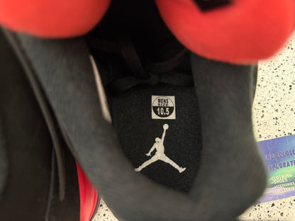 Jordan 4 Red Thunder 10.5 Men/11 Women “Preowned”