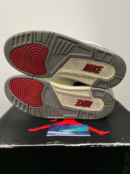 Jordan 3 white cement reimagined size 9men/10.5women