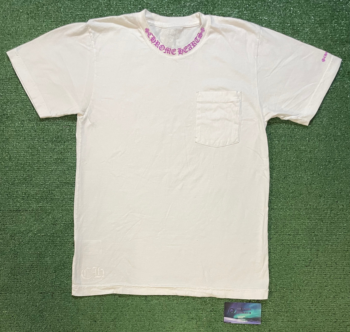 Chrome Hearts white and purple neck logo tee