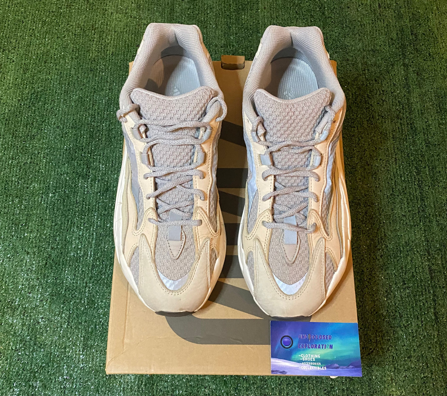 Adidas yeezy boost 700 v2 cream size 11men/12.5women