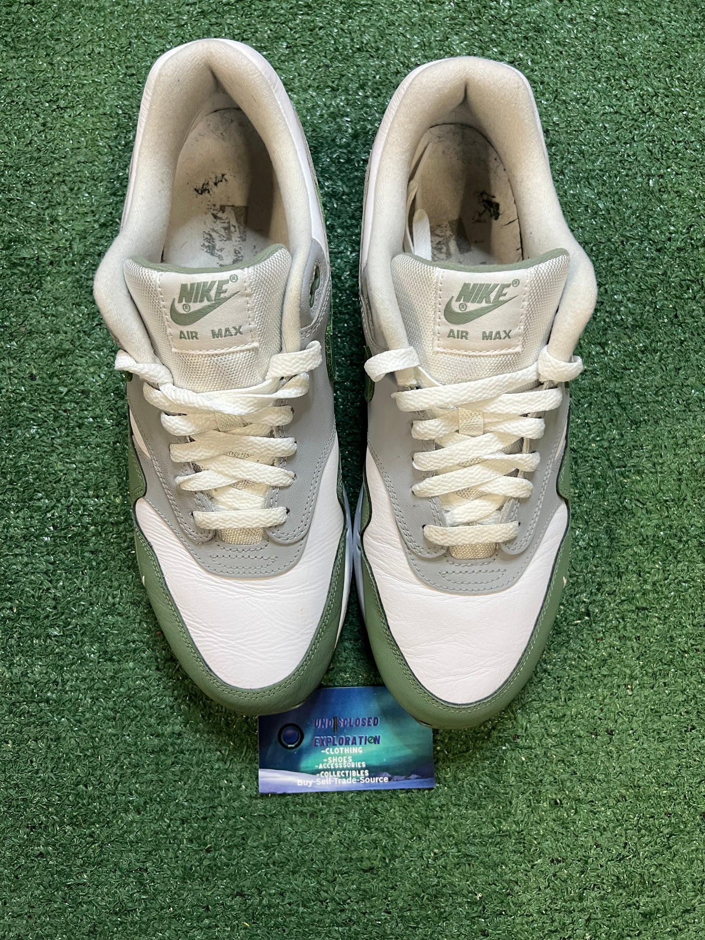 Nike air max 1 spiral sage size 10men/11.5women