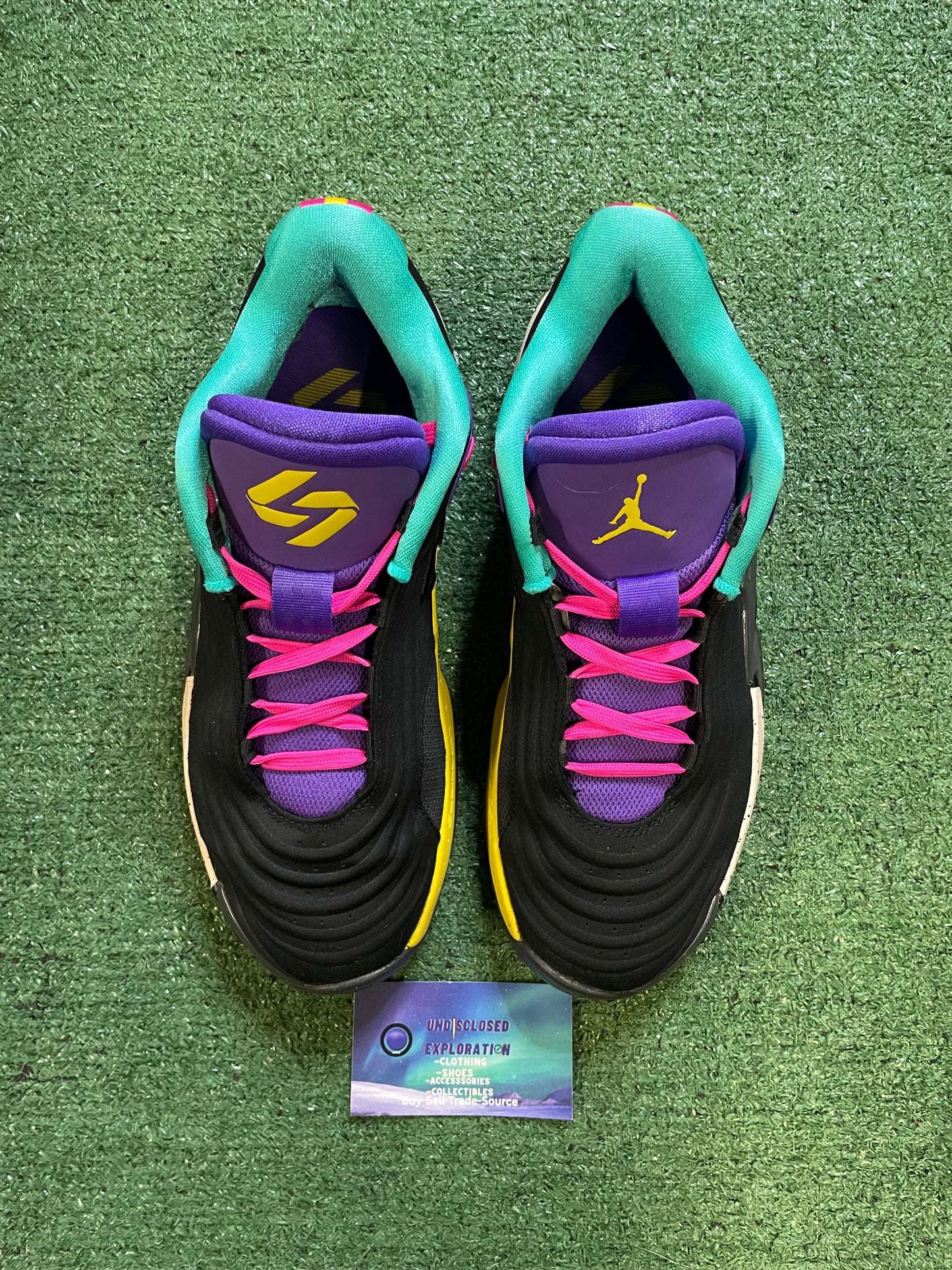 Air Jordan Luka 3 black hyper jade pink 8.5men/10women