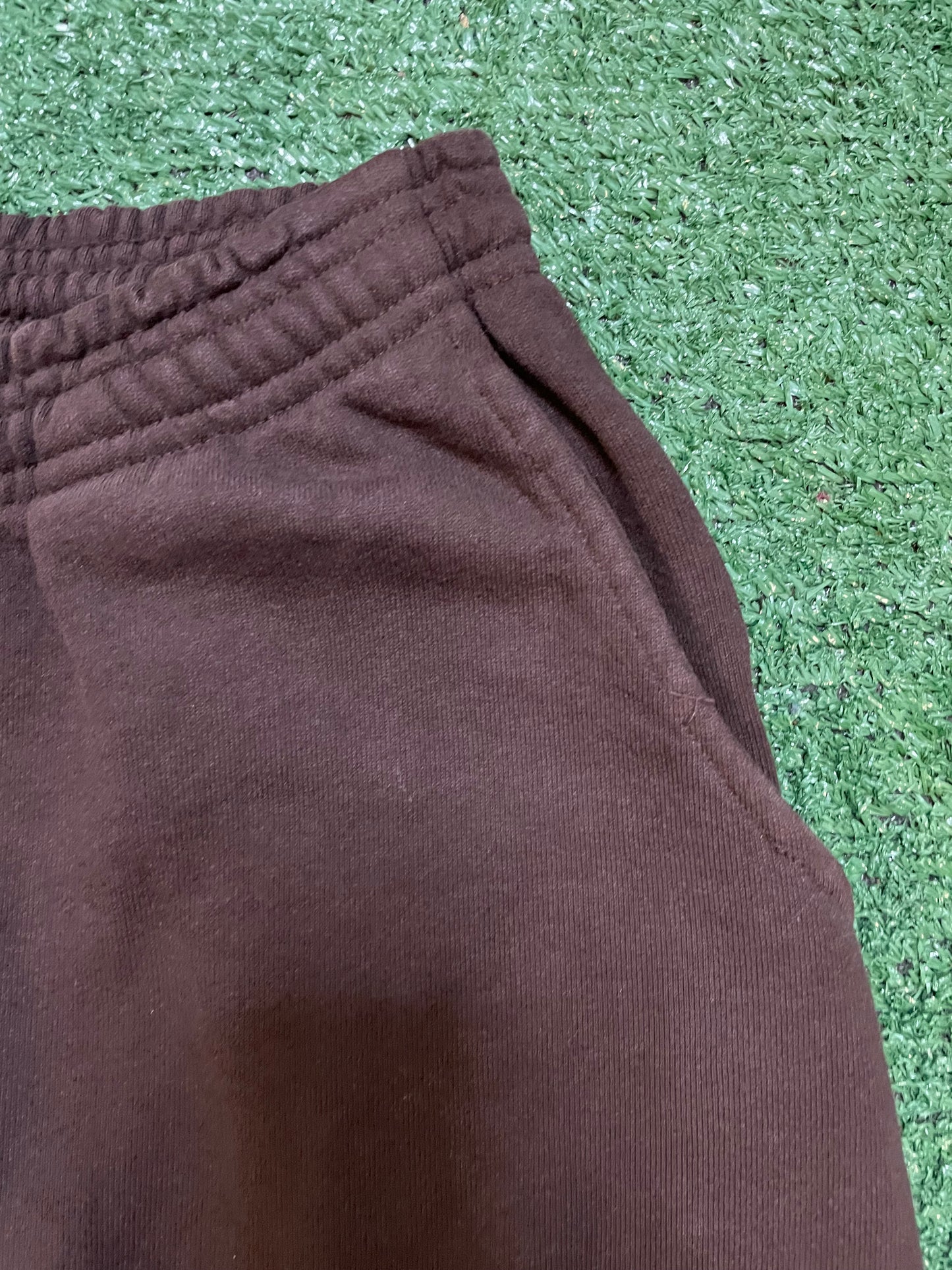 GV Gallery Raspberry sweatpants