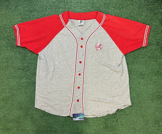 Vintage 1990s New York Yankees MLB Grey and red baseball jersey