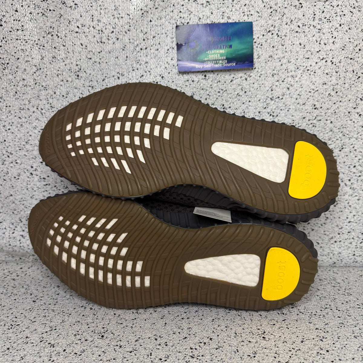 Adidas Yeezy 350 Cinder