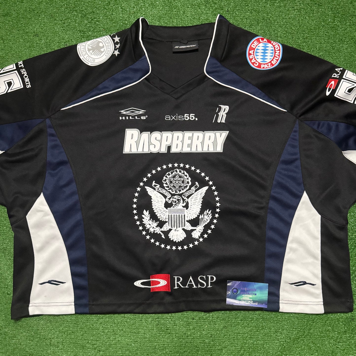 GV Gallery Raspberry Hills Infinity Jersey