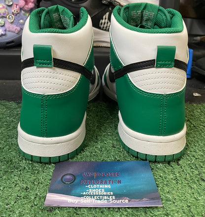 Nike dunk high Celtics size 5.5youth/7women