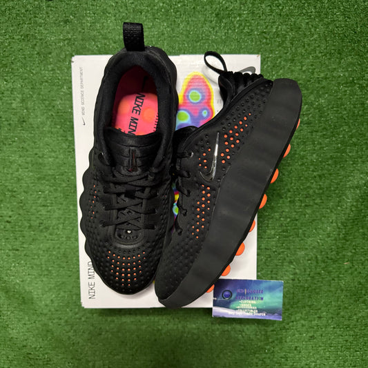 Nike Mind 002 Black Chrome 7.5 Men/9 Women “Preowned”