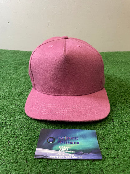 Supreme X loro piana pink wool hat