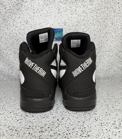 Reebok Above The Rim Pump Black White 10.5 Men/12 Women “Preowned”