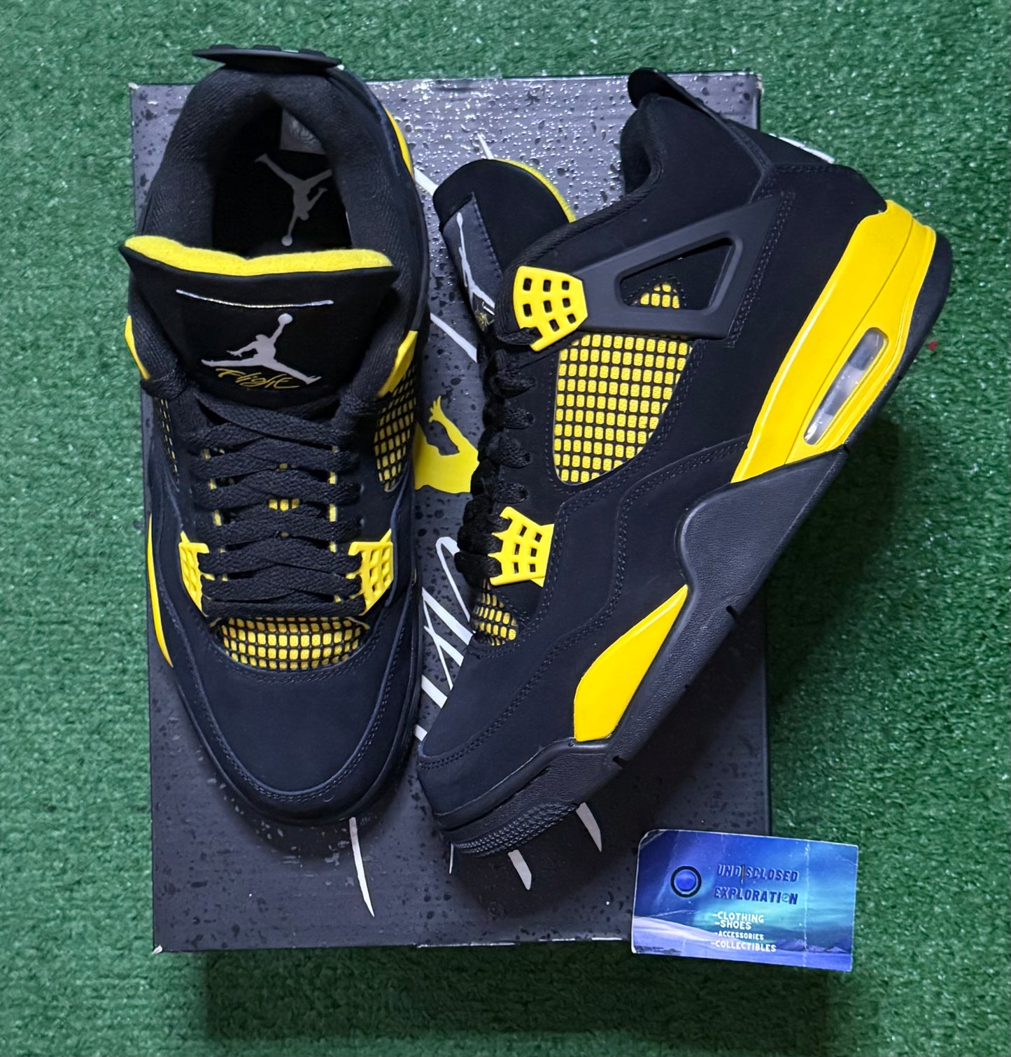 Jordan 4 Thunder 10 Men/11.5 Women