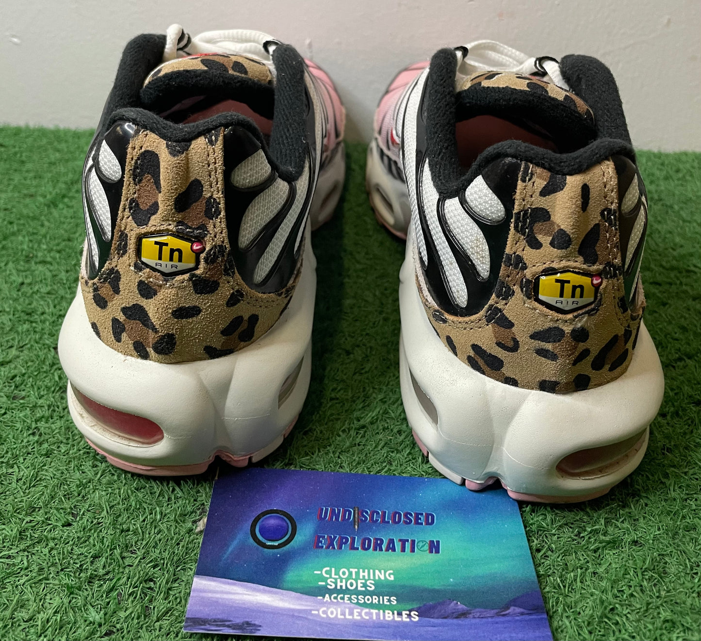 Nike air max plus animal instinct size 5.5men/7women