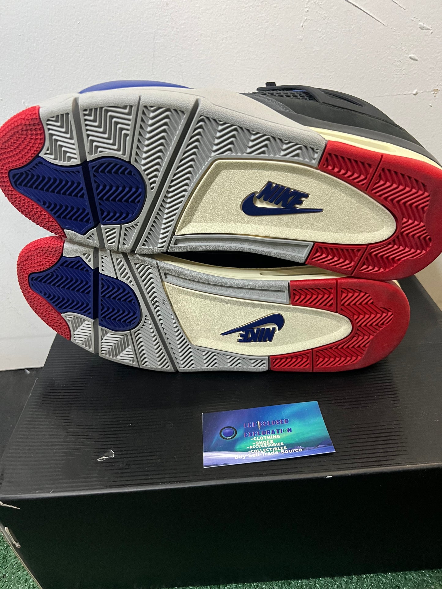 Jordan 4 rare air (white lettering) size 12.5men/14women