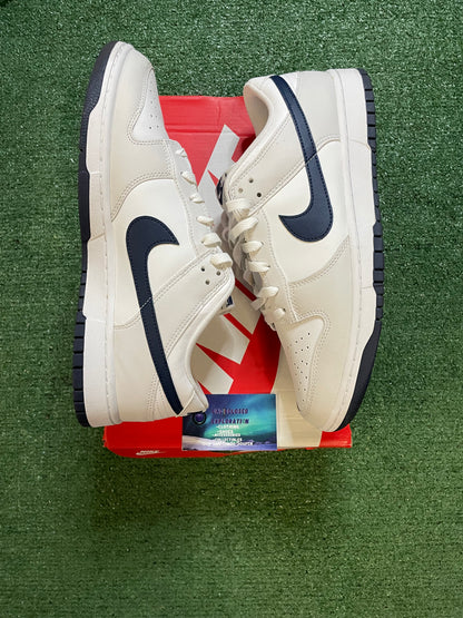 Nike Dunk Low white midnight navy size 12men/13.5women
