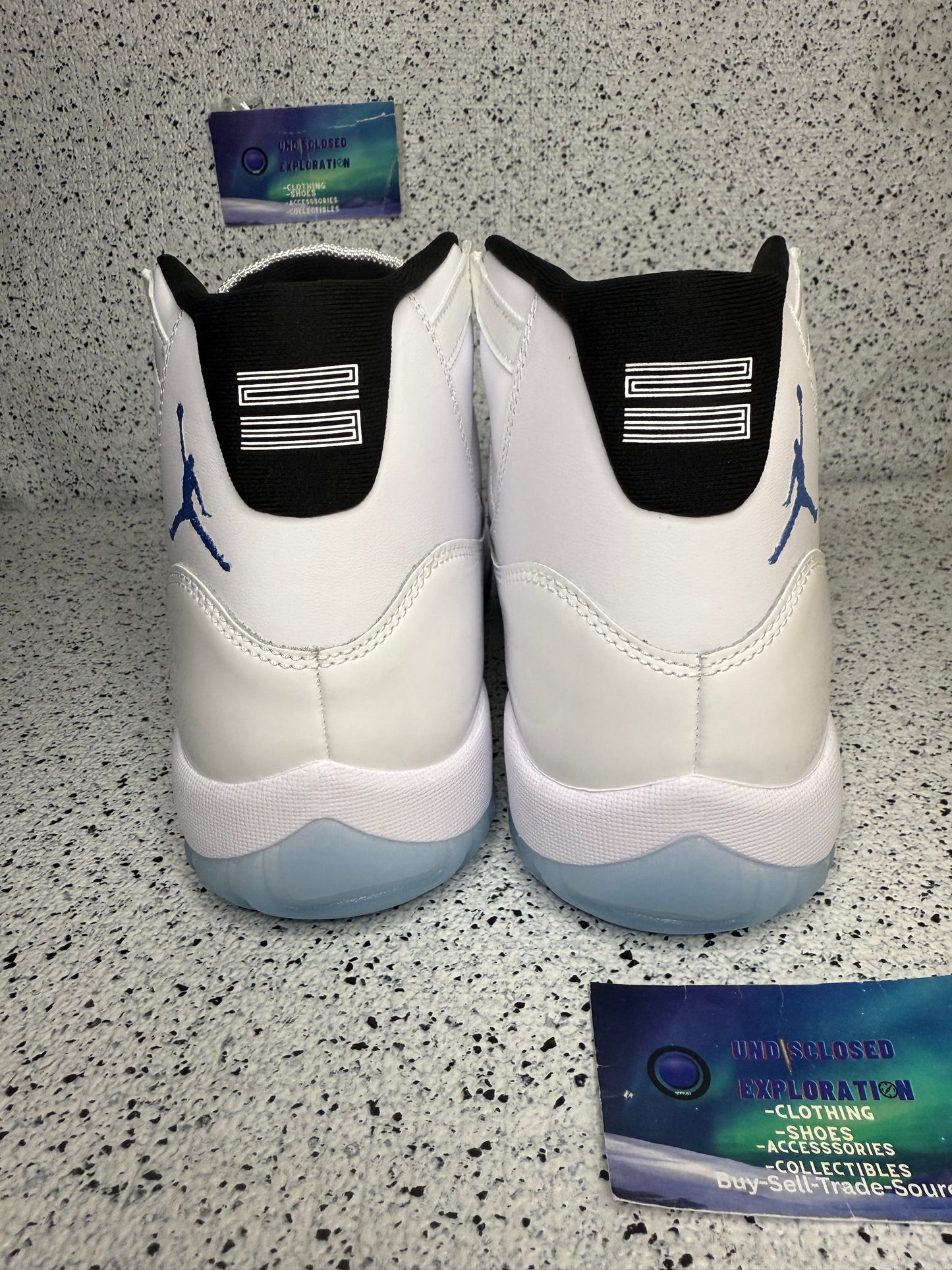 Jordan 11 Legend Blue