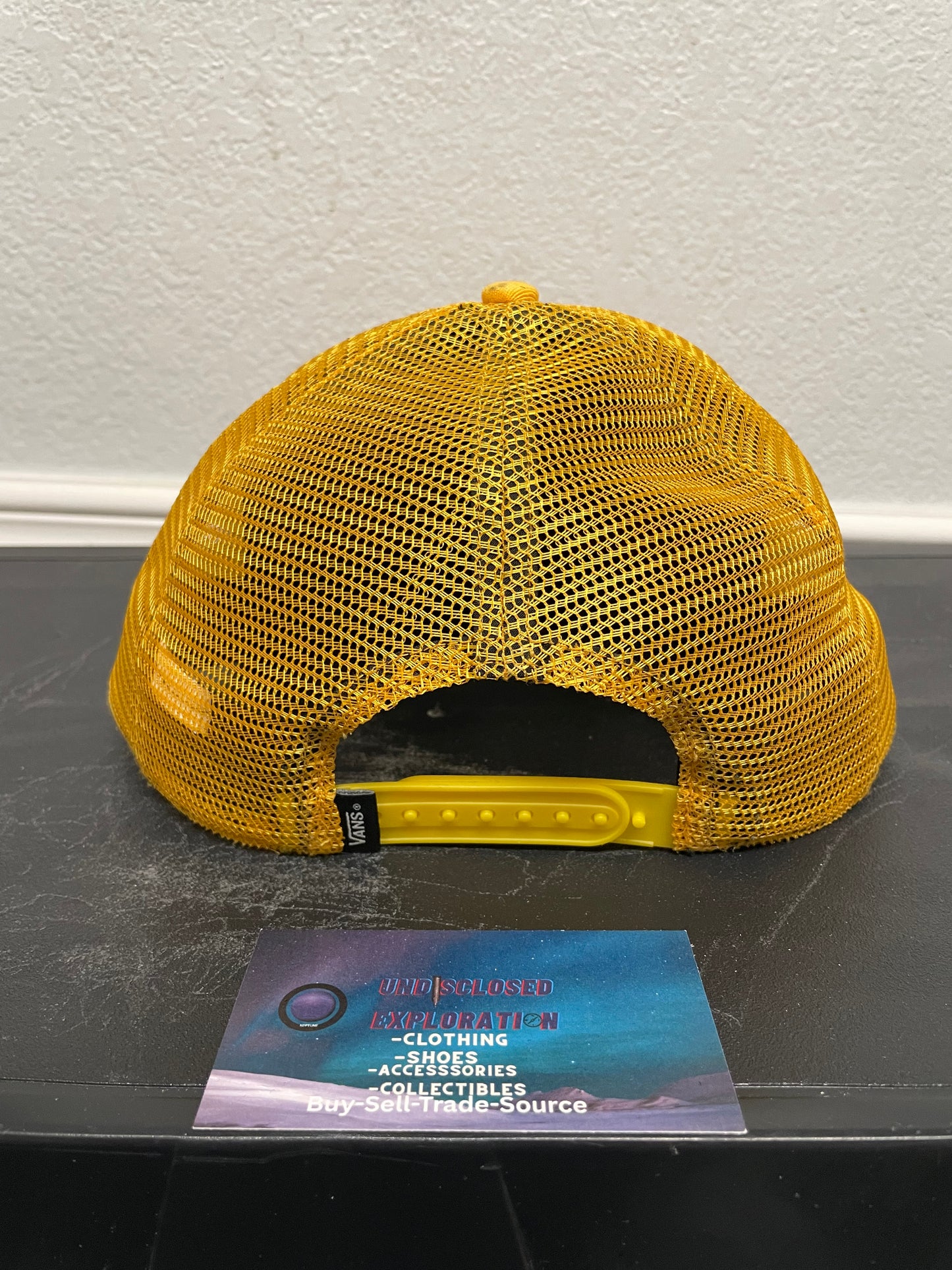 Vans Off The Wall yellow mesh hat
