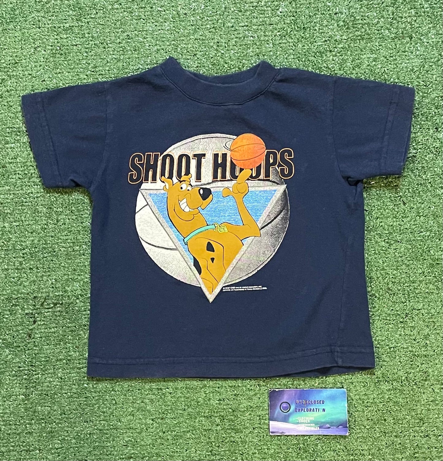 Vintage 2000s scooby Doo Shoot Hoops kids tee