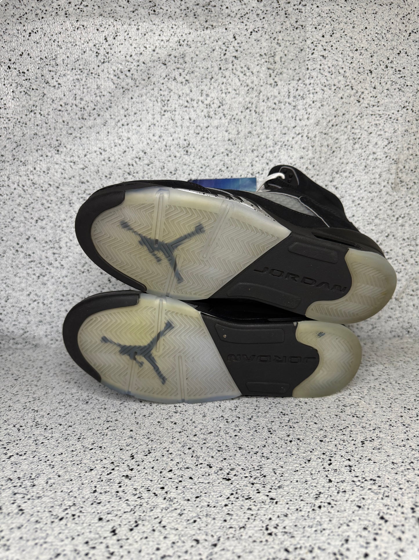 Jordan 5 Metallic Reimagined 7 Youth/8.5 Women “Preowned”