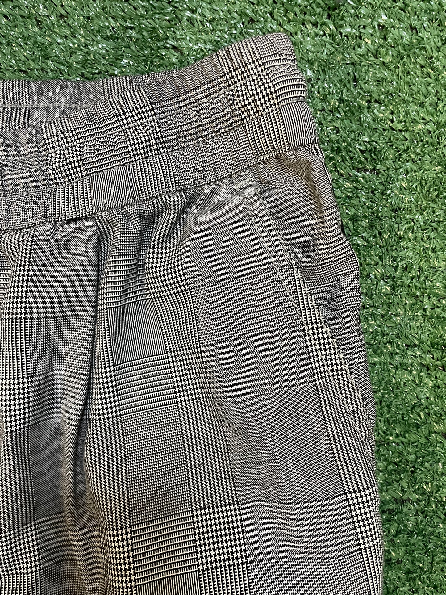 H&M Divided Grey Plaid Pants