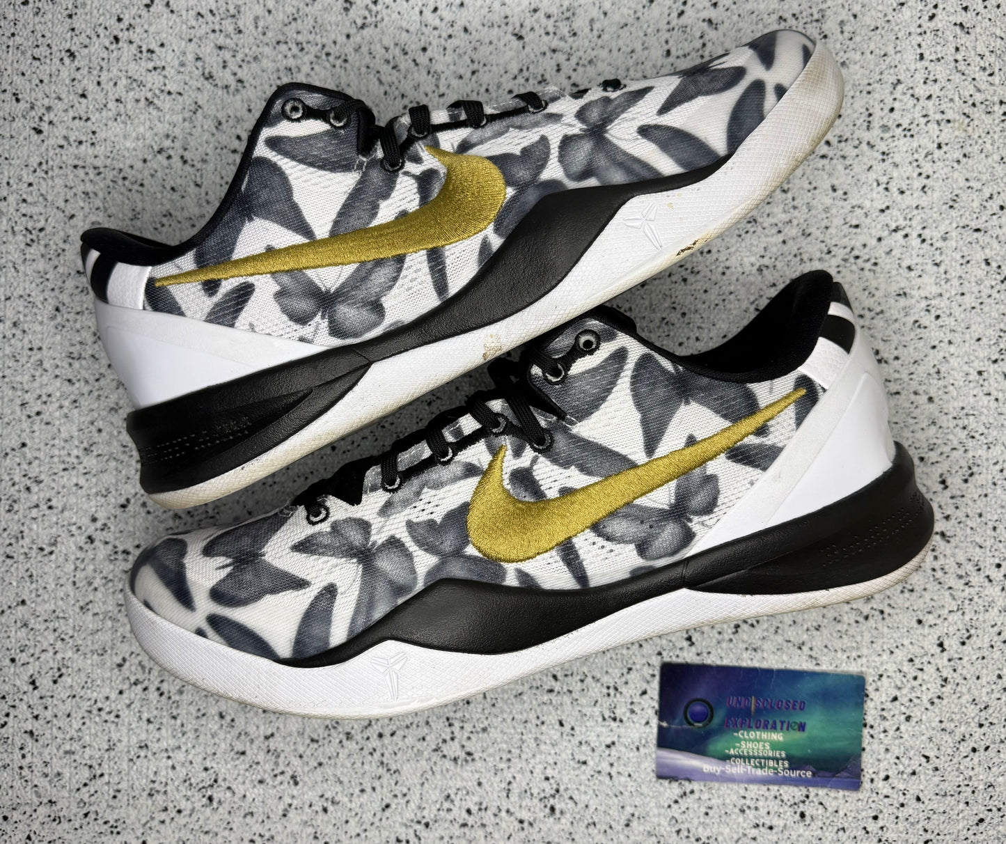 Kobe 8 Mambacita 11.5 Men/13 Women “Preowned”