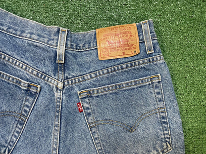 Vintage Levi 512 jeans