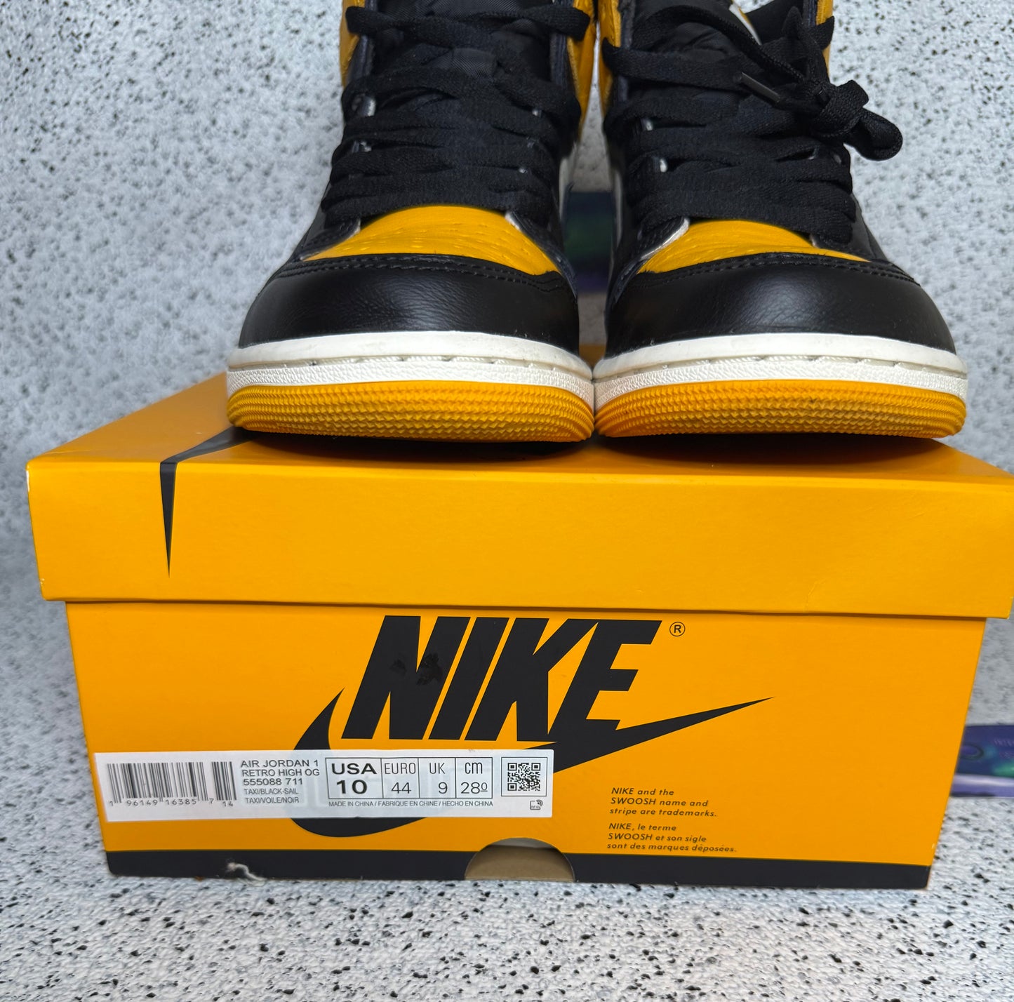 Jordan 1 Yellow Toe Taxi 10 Men/11.5 Women “Preowned”