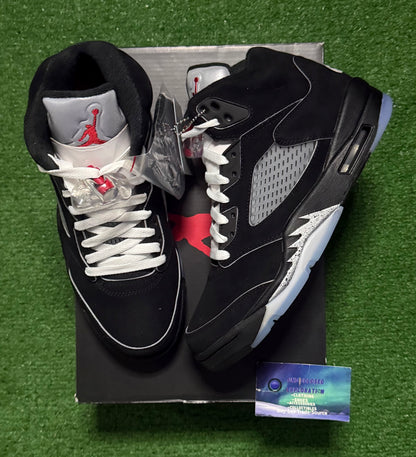 Jordan 5 Black Metallic Reimagined
