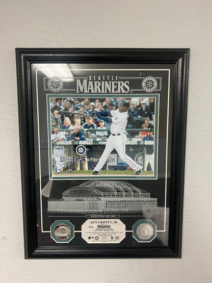 Ken Griffey Jr Seattle Mariners  designated hitter 02 of 1000 Plaque