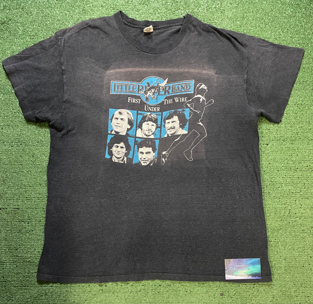 Vintage 1970s Little River Band first under the wire tee