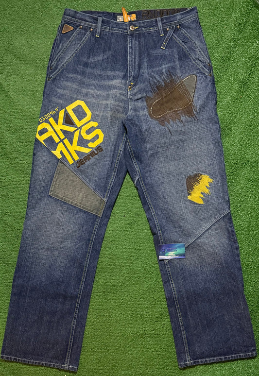 Vintage Akademiks Jeans