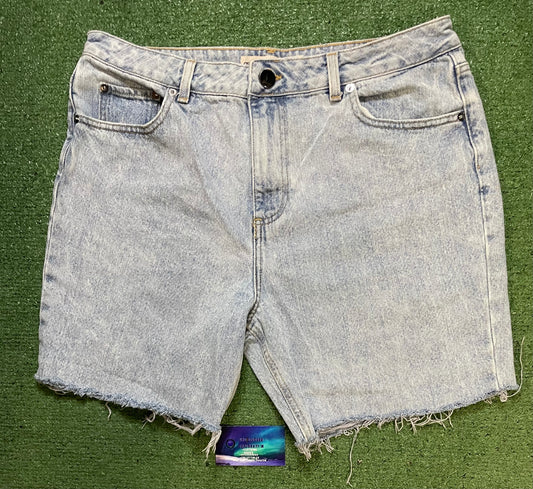 asos light wash Jean shorts