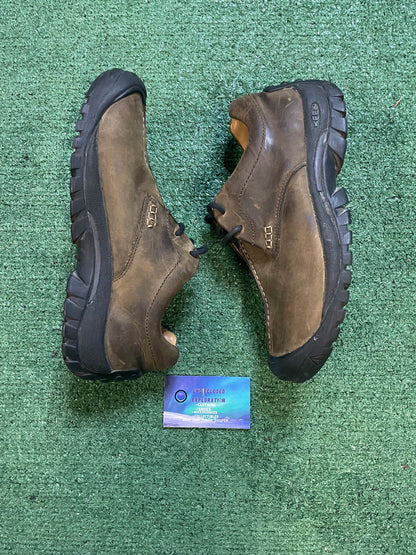 KEEN Boston III brown size 9men/10.5women