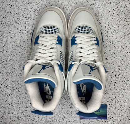 Jordan 4 Military Blue 10 Men/11.5 Women “Preowned”