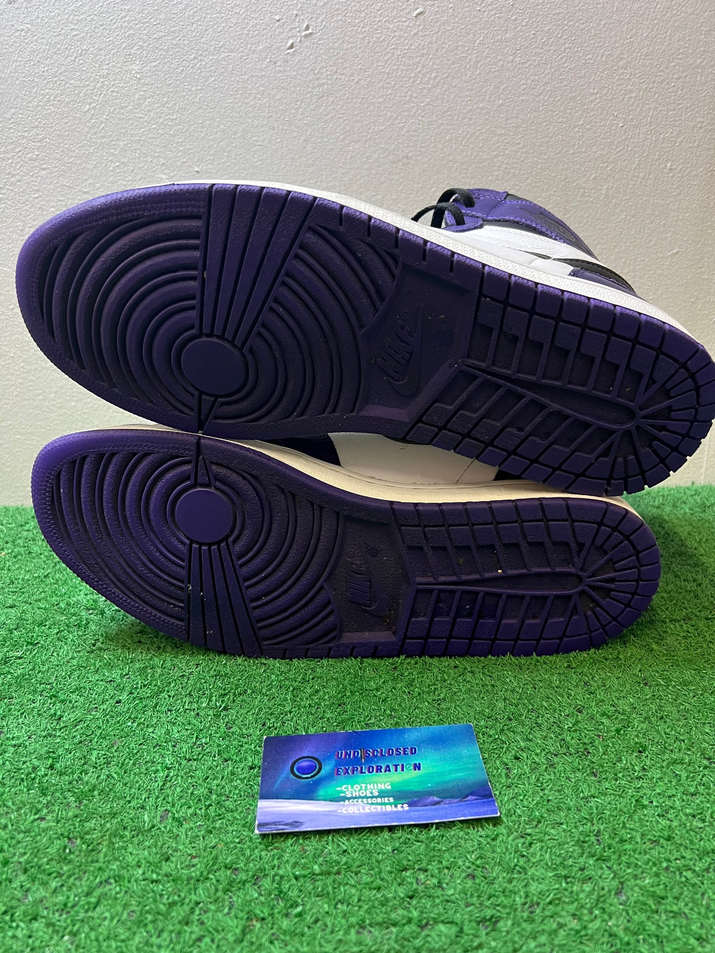Jordan 1 high court purple 2.0 size 11.5men/13women