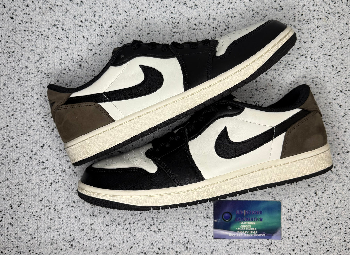 Jordan 1 Low Mocha 10.5 Men/12 Women “Preowned”
