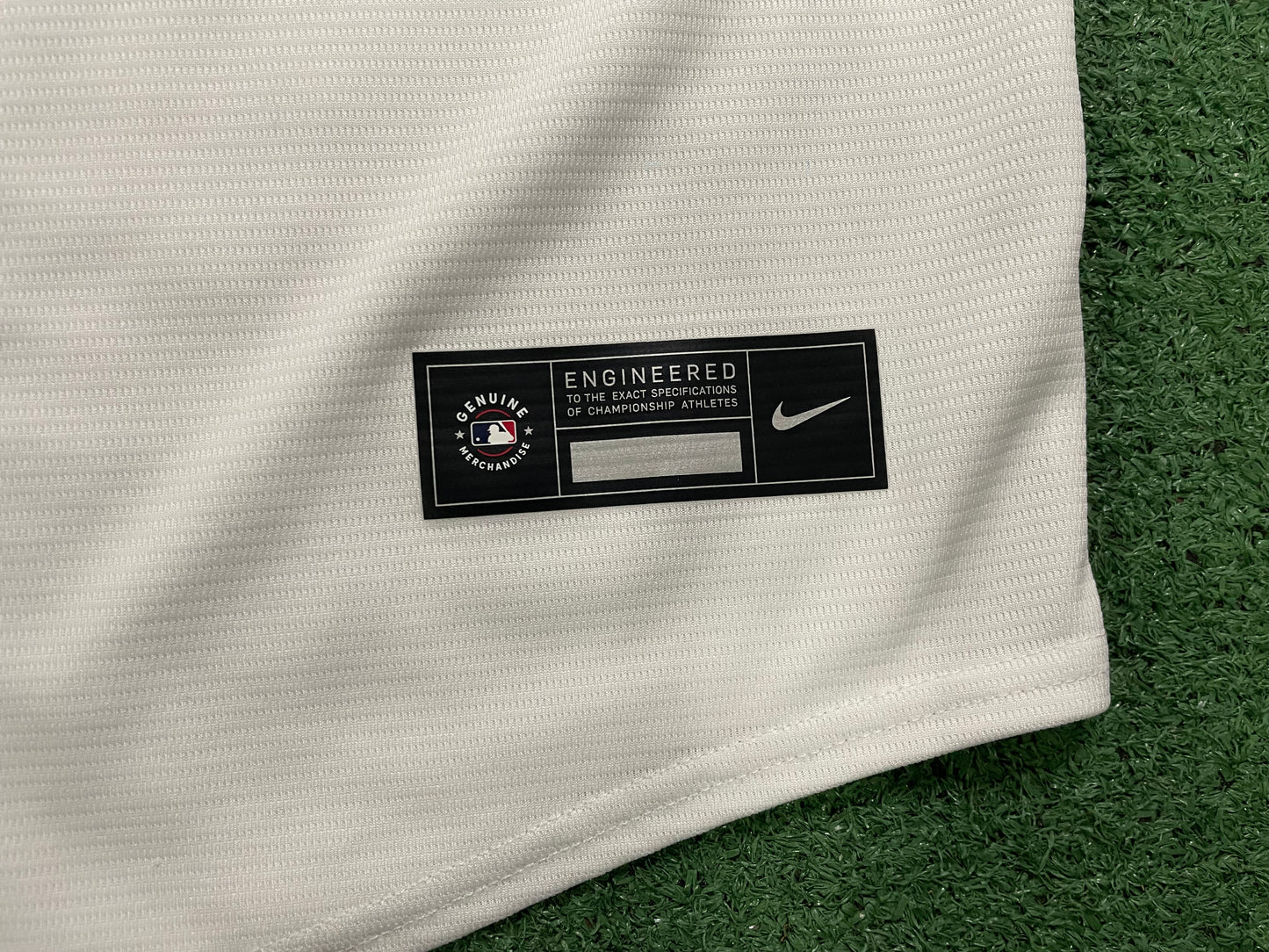 Seattle Mariners Nike Ichiro Suzuki #51 white jersey