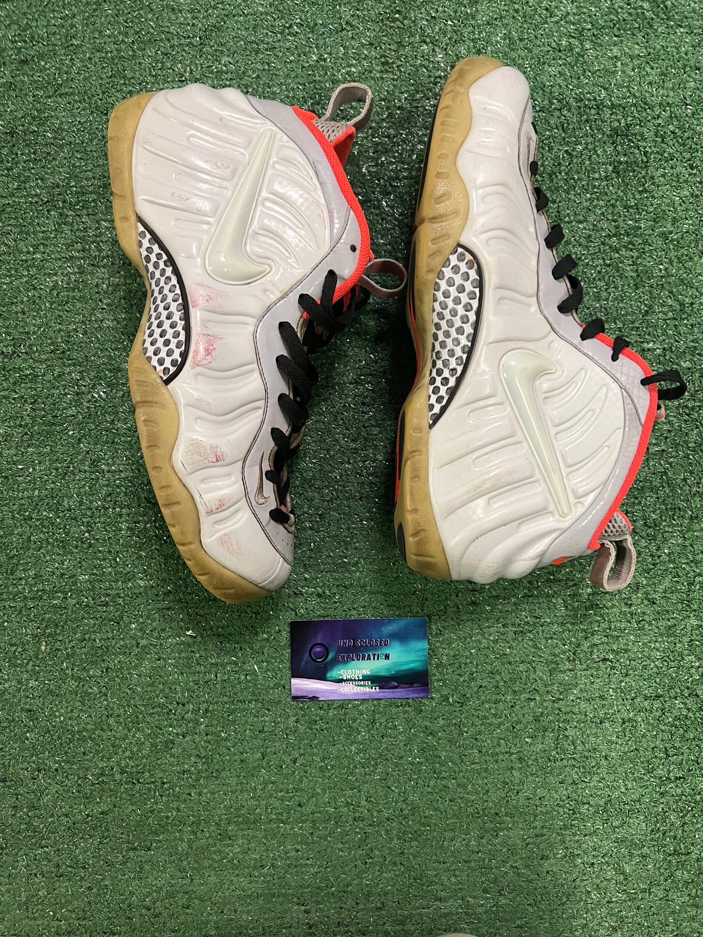 Nike air foamposite pro pure platinum size 10men/11.5women