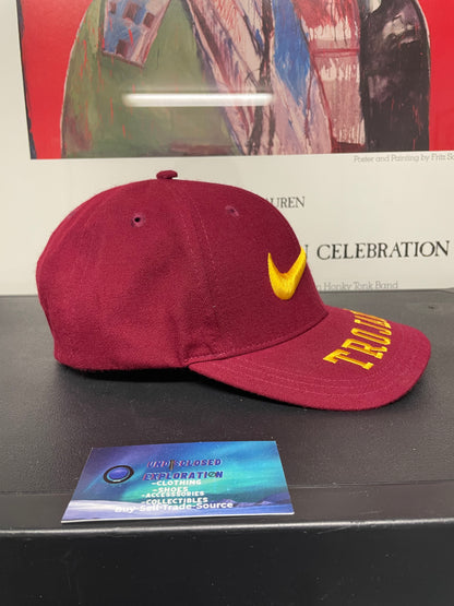 Vintage 1990s USC Trojans Nike swoosh hat