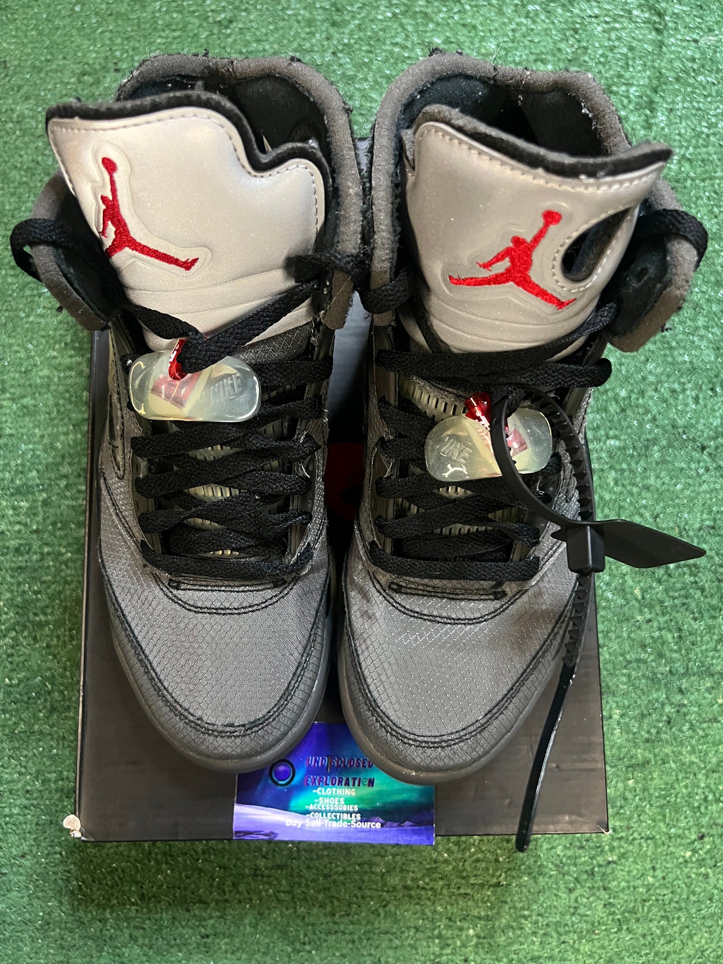 Jordan 5 X off white muslin size 8men/9.5women