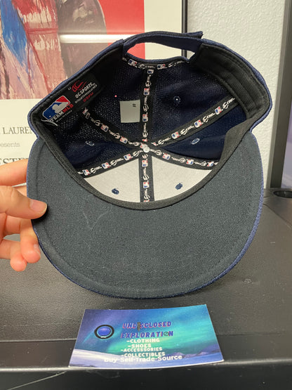 Seattle Mariners navy hat