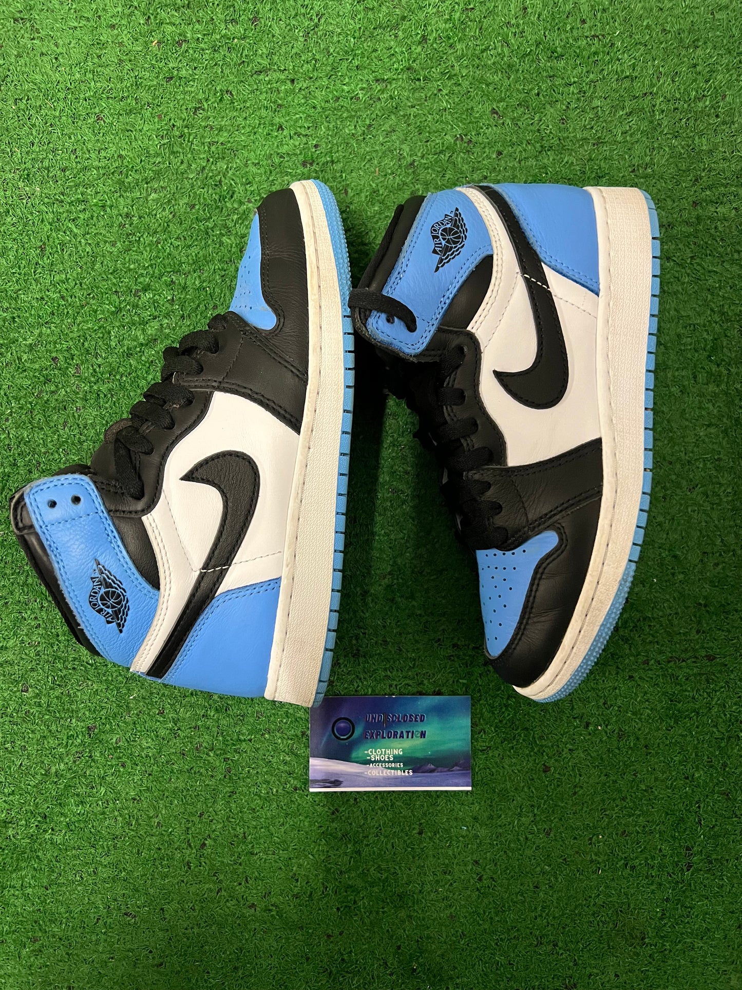 Jordan 1 Unc toe size 5.5youth/7women
