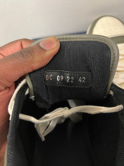 Dior B27 low olive size 9men/10.5women(EU 42)