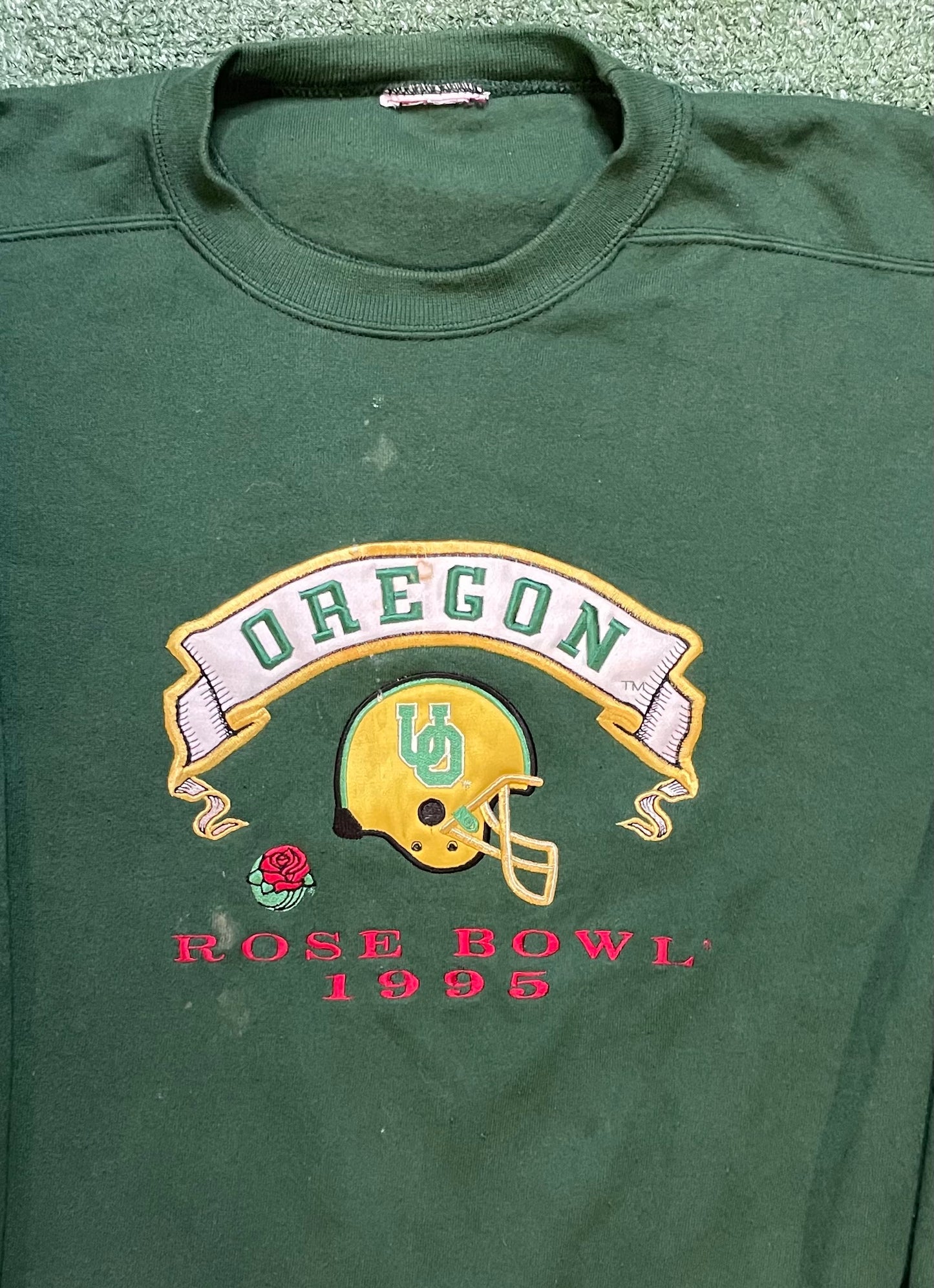 Vintage 1990s University of Oregon rose bowl crewneck