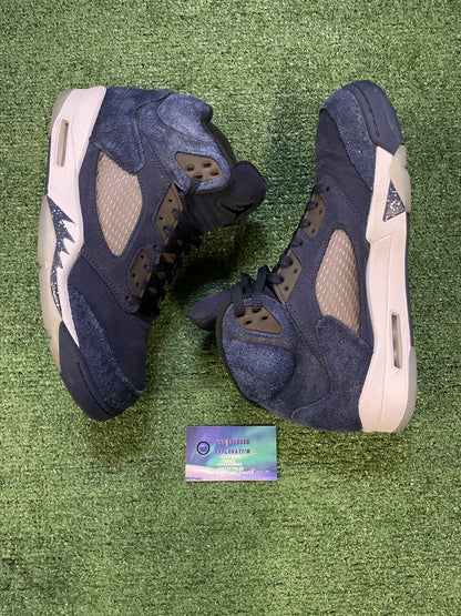 Air Jordan 5 midnight navy size 11men/12.5women