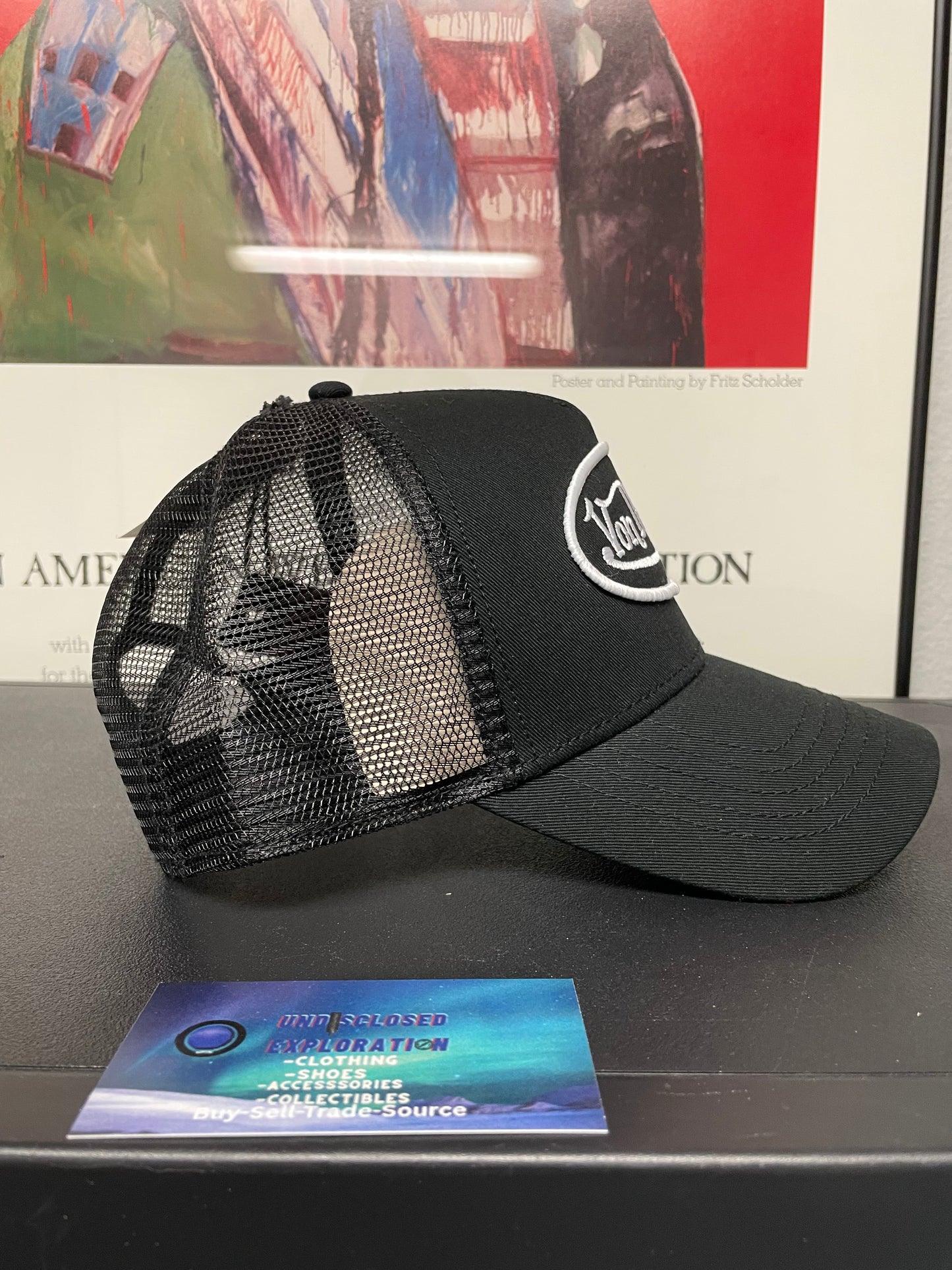 Von Dutch black and white hat