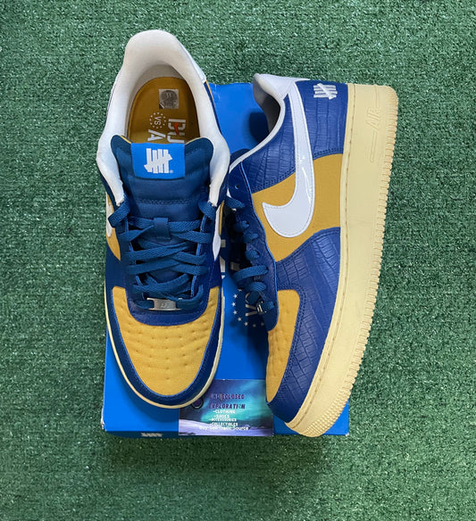 Nike Air Force 1 Low SP Dunk Vs AF1  Undefeated size 11men/12.5women