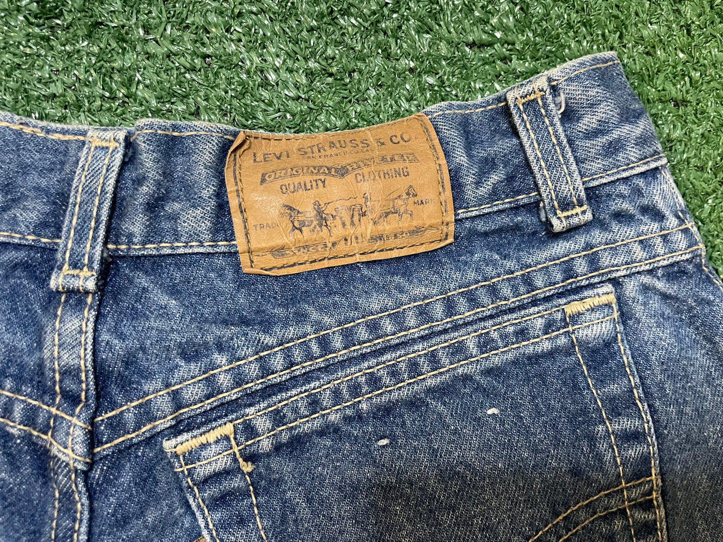 Vintage 1990s Levi’s denim Orange tab jeans